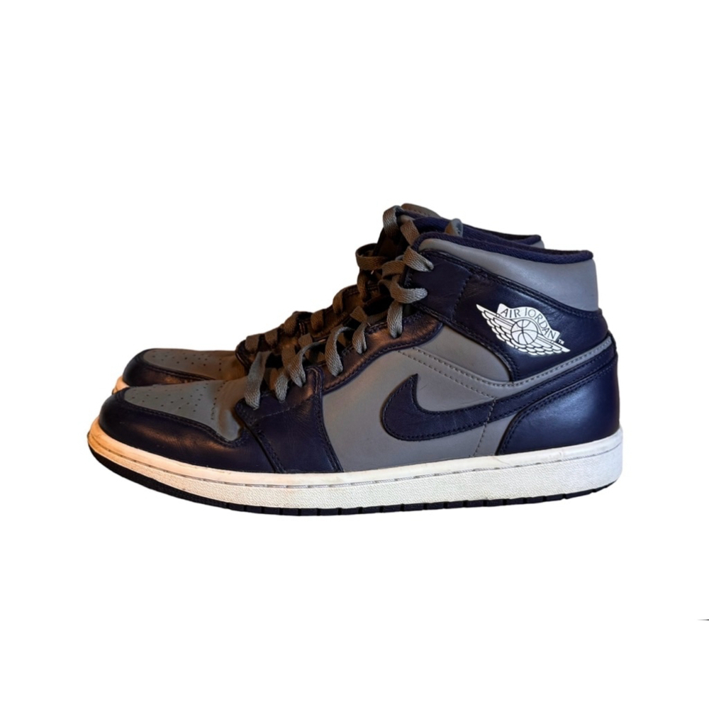 Nike Air Jordan 1 Mid Georgetown Midnight Navy Cool Grey Mens Sz 9.5 - Picture 4 of 9